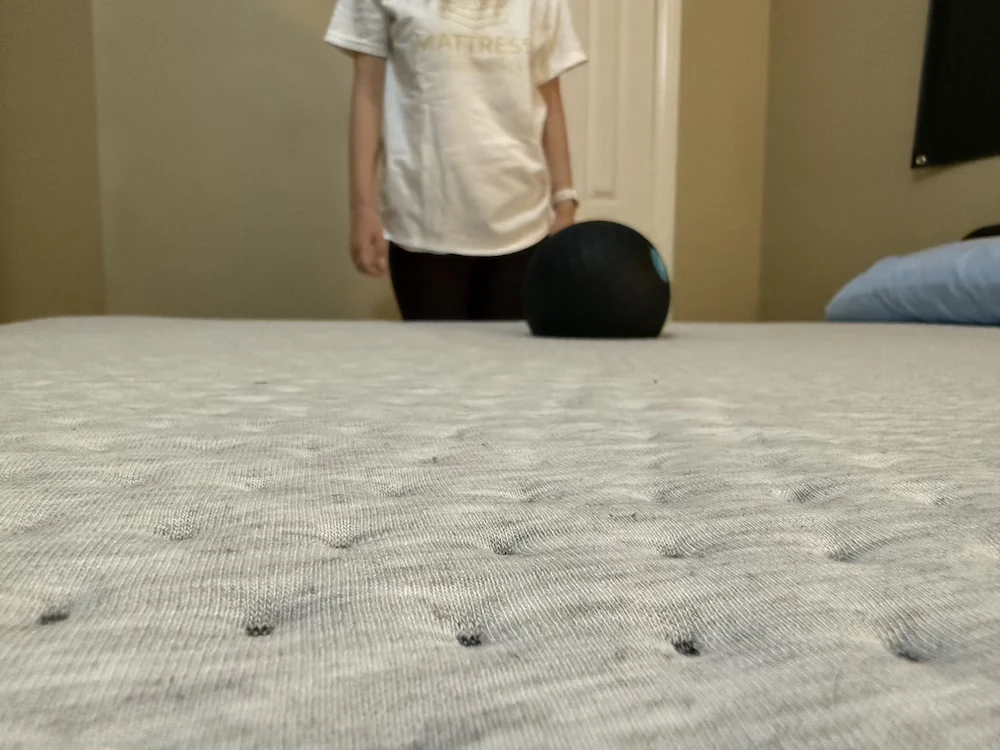 Ball drop test on the Casper Dream mattress to evaluate motion transfer