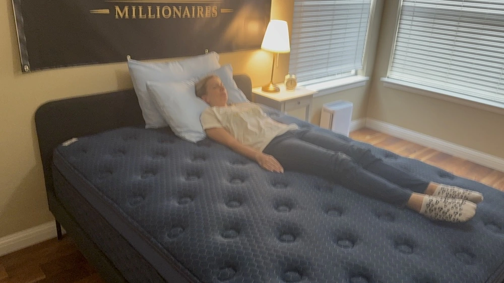 Back sleeper testing Brooklyn Bedding Signature Hybrid
