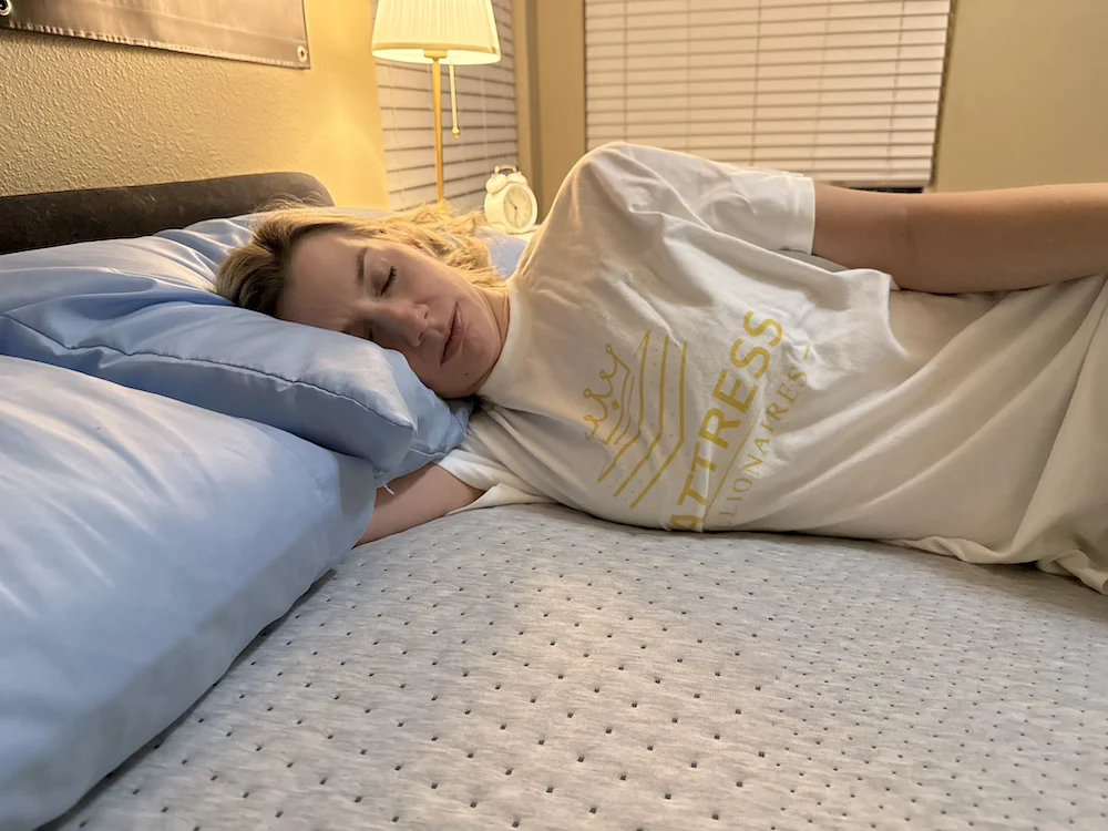 Side sleeper testing pressure relief on Casper Dream