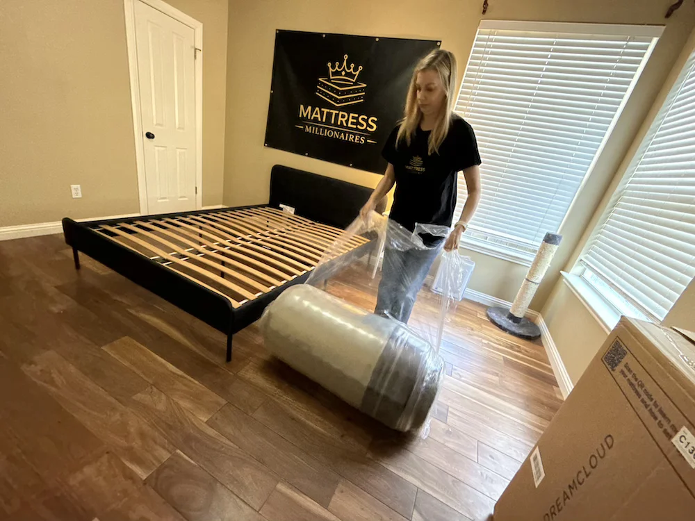 Unboxing DreamCloud Premier mattress for back-support testing