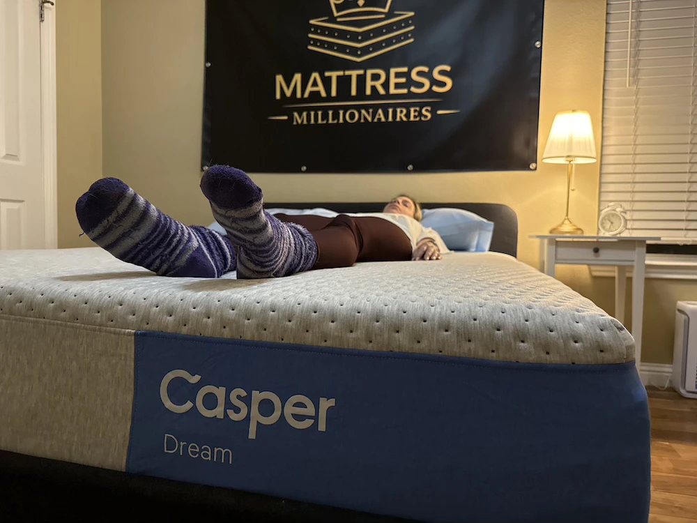 Back sleeper testing support and responsiveness on the Casper Dream mattress