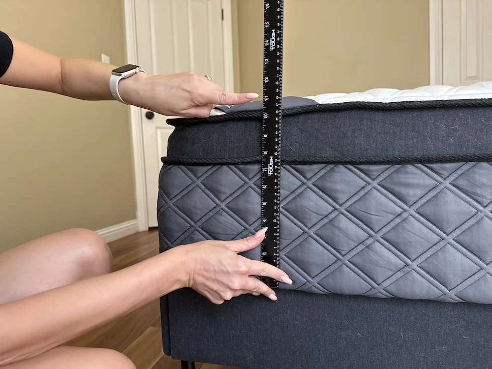 Measuring Puffy Lux Hybrid mattress height