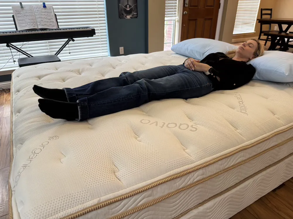 Back sleeper testing the Saatva Classic Luxury Firm mattress