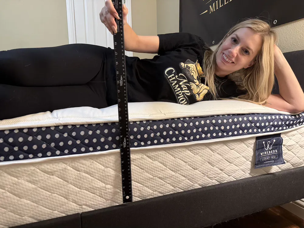 WinkBed sinkage test measuring pressure relief and support balance for back pain